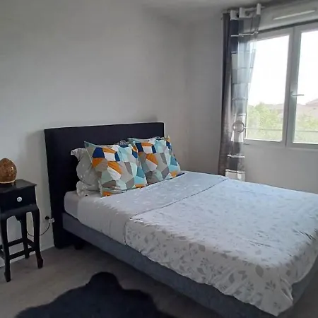 Escale Affaires Dugny-Bourget Apartment Room photo